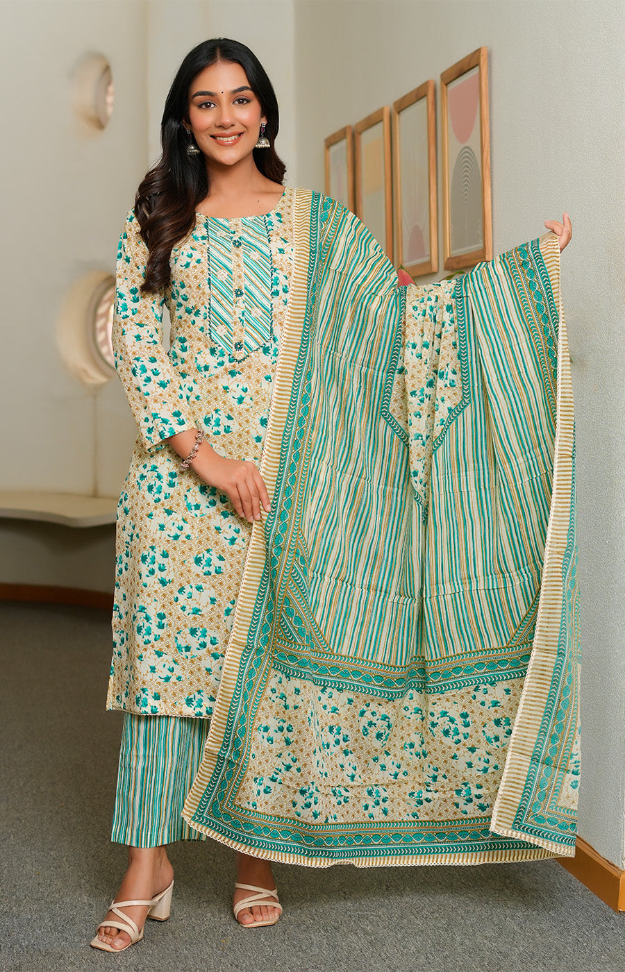 Sitara – Mint Green Printed Kurta Set