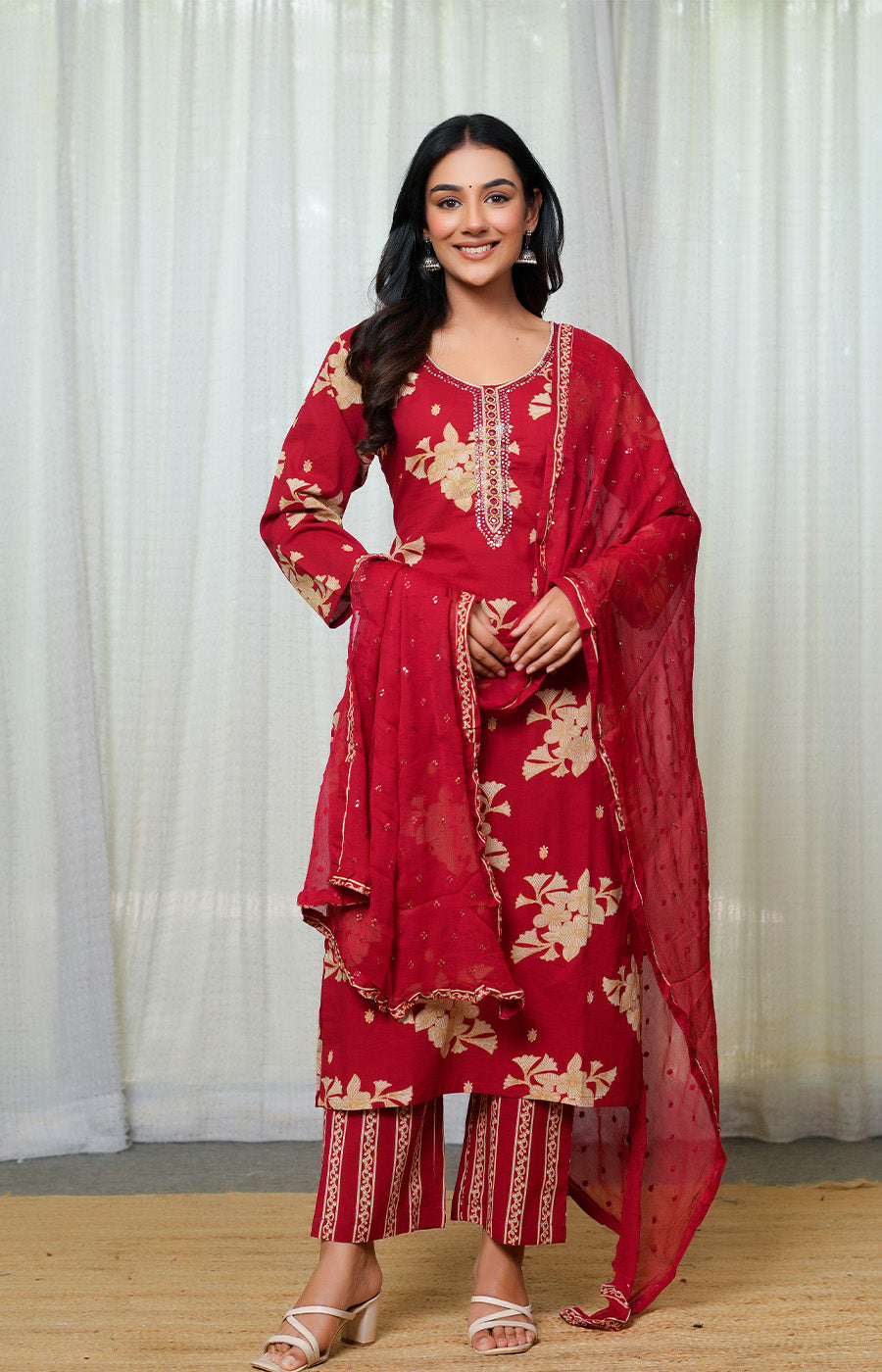 Gul – Crimson Floral Suit Set