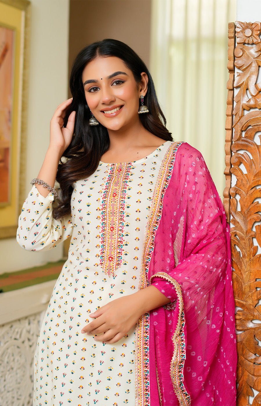 Naira – Ivory Pink Printed Kurta Set