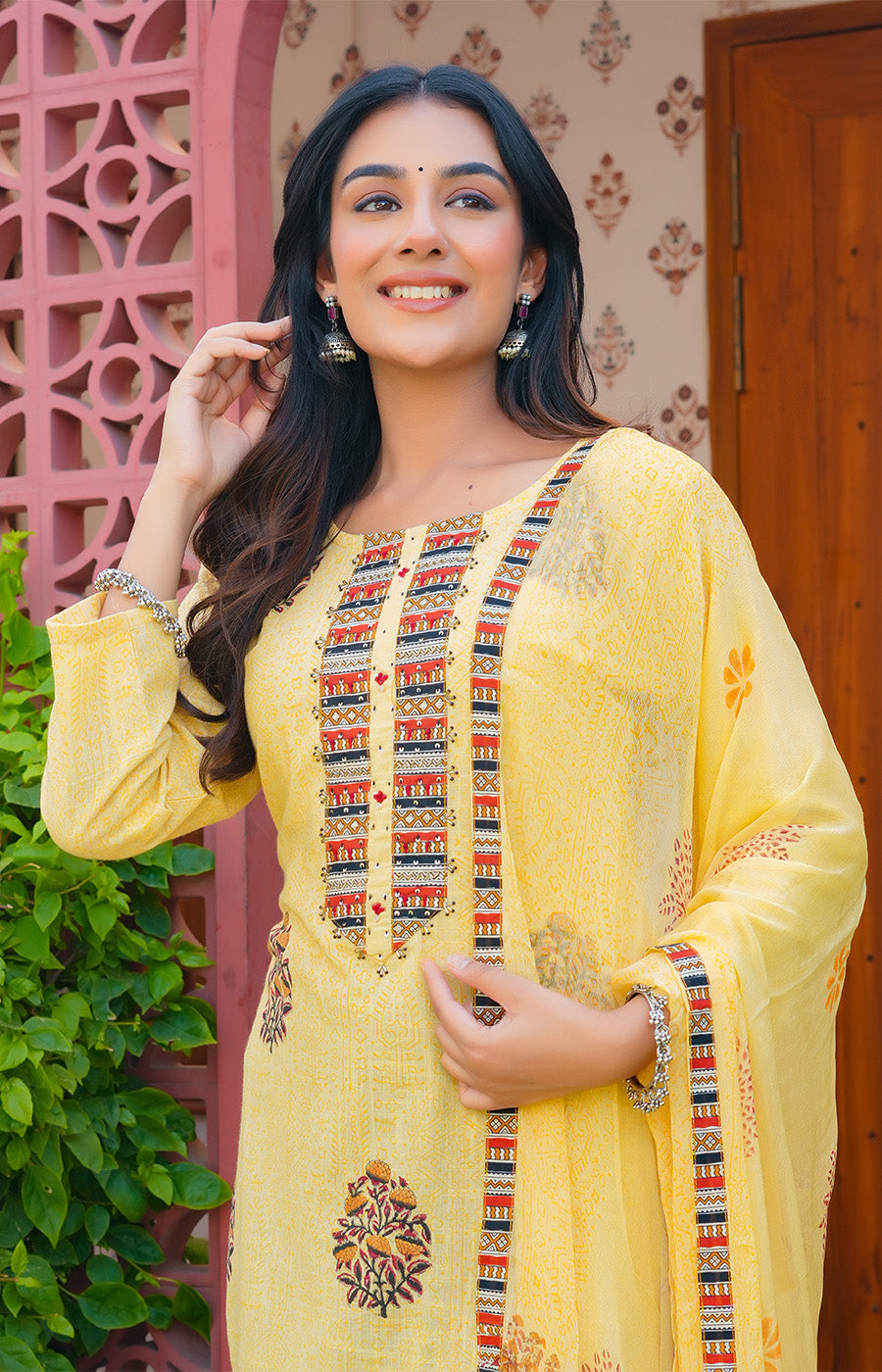 Prisha – Lemon Yellow Embroidered Kurta Set