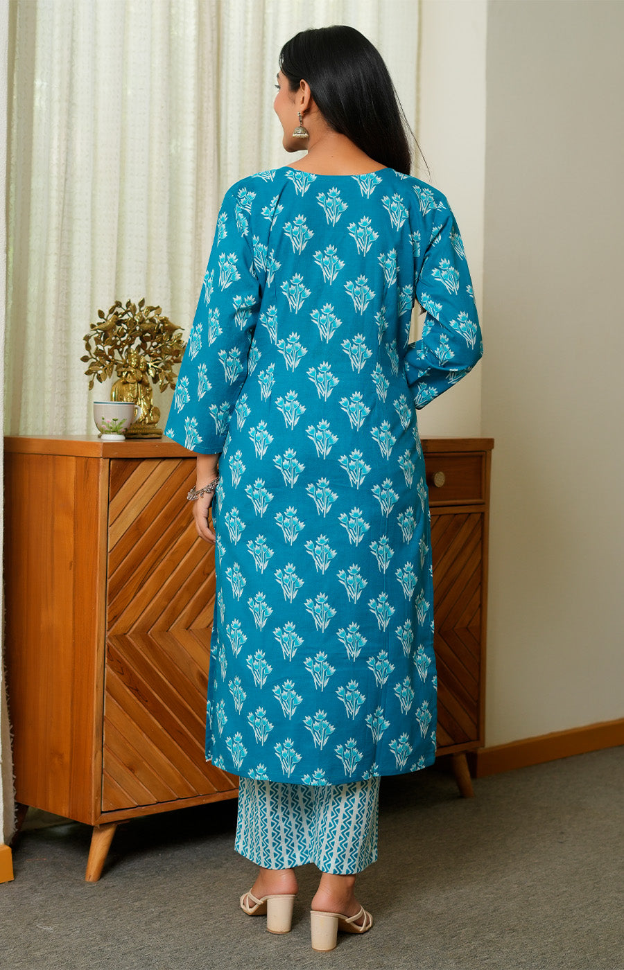 Rhea – Turquoise Printed Kurta Set
