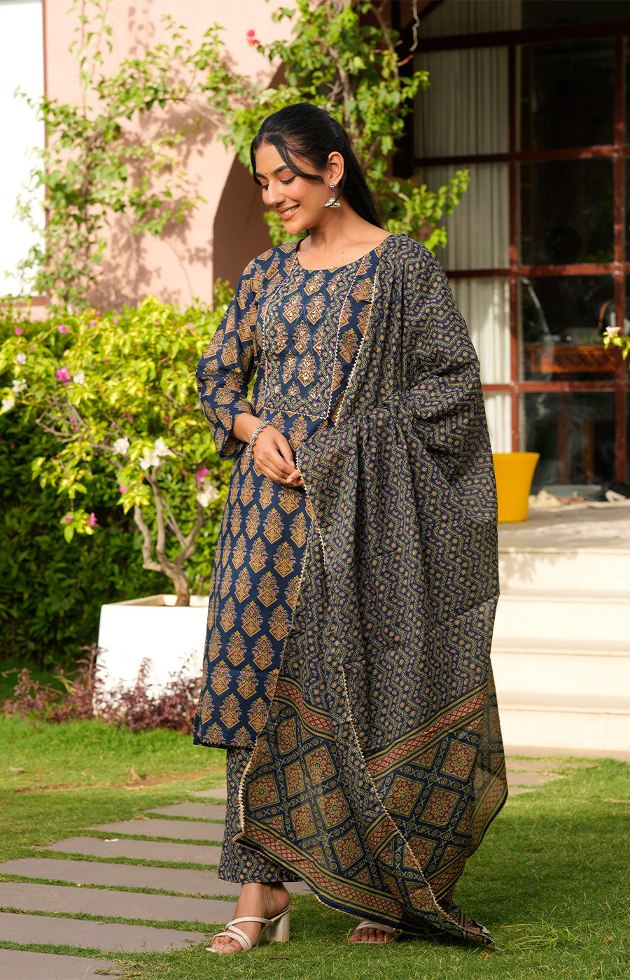 Meher – Black & Grey Printed Co-ord Set