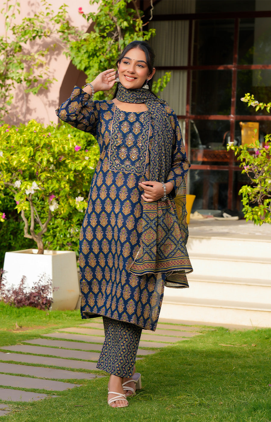 Meher – Black & Grey Printed Co-ord Set