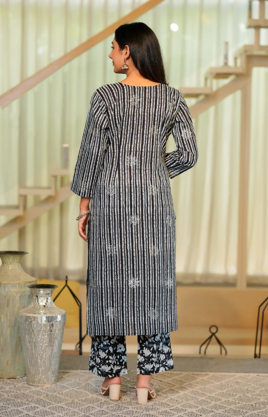 Noorani – Ivory & Black Printed Suit Set